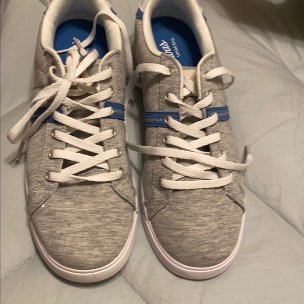 Ladies 7.5 Casual Sneeker